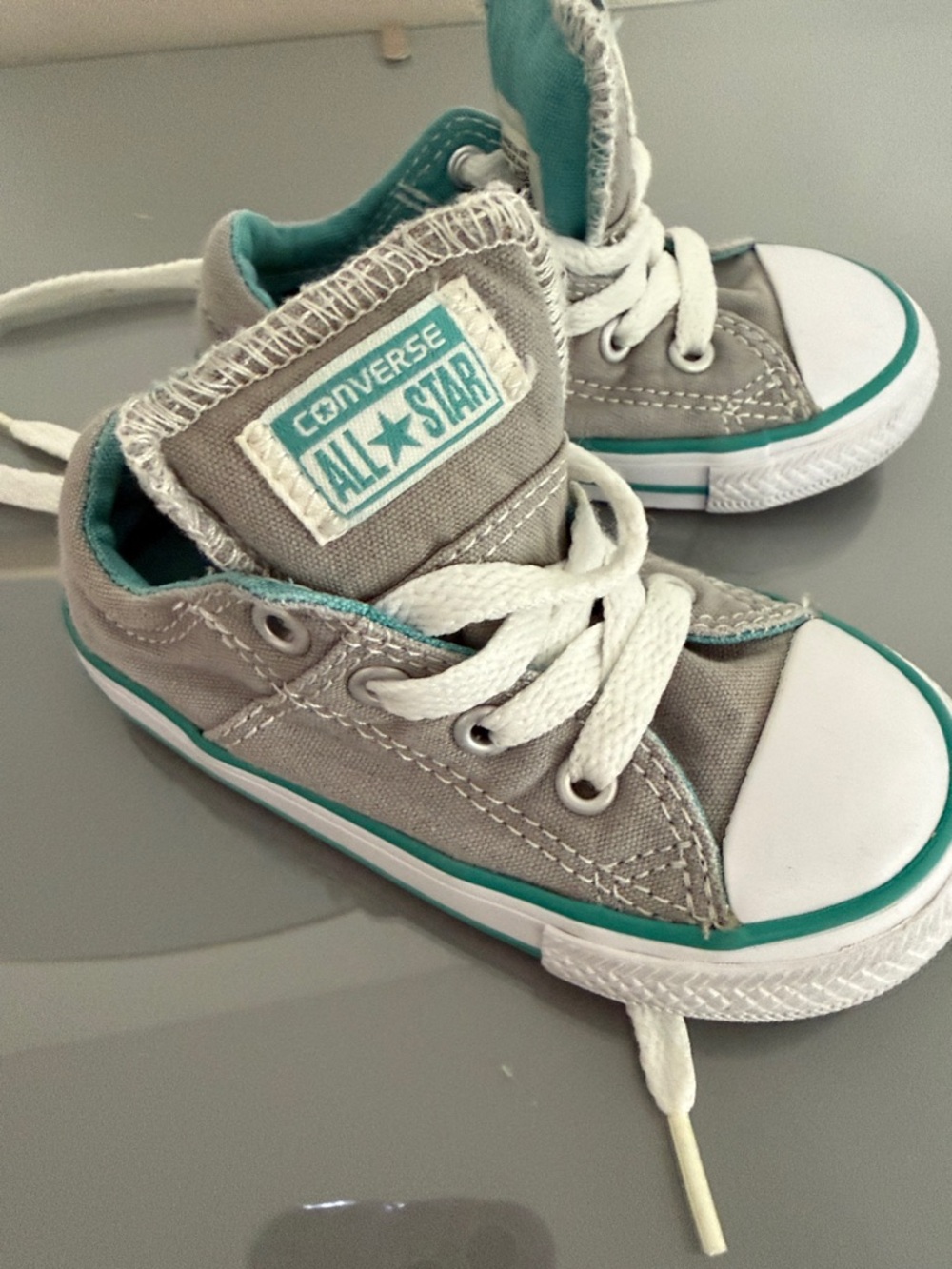 Converse Kids Gray & Teal Low-Top All Star Sneakers
